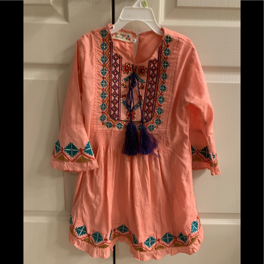 Embroidered top for little girls